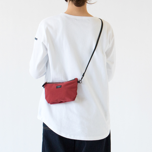 身長162cm(RED)