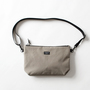 ショルダーバッグ W ZIP SHOULDER M