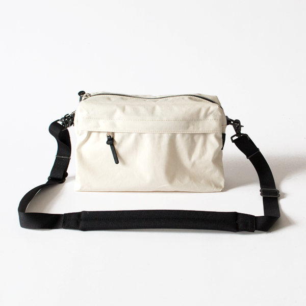 ECRU(ꥫ顼)WEEKEND SHOULDER