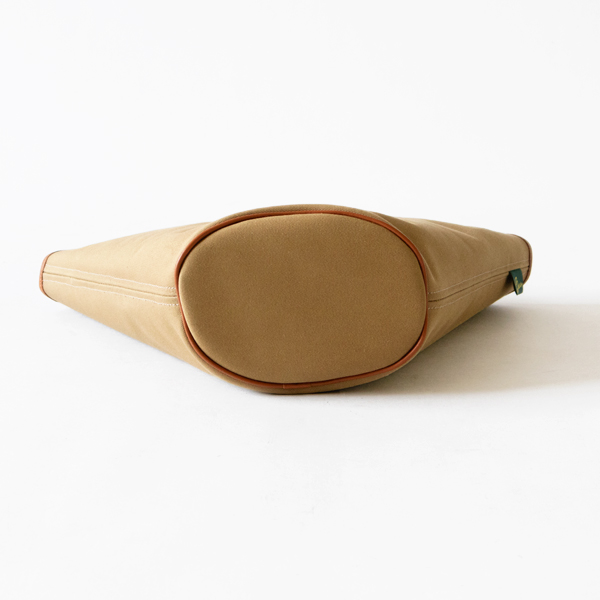 安定感のある丸底(KHAKI)