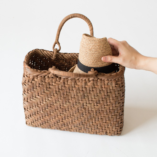 コンパクトに折りたためます