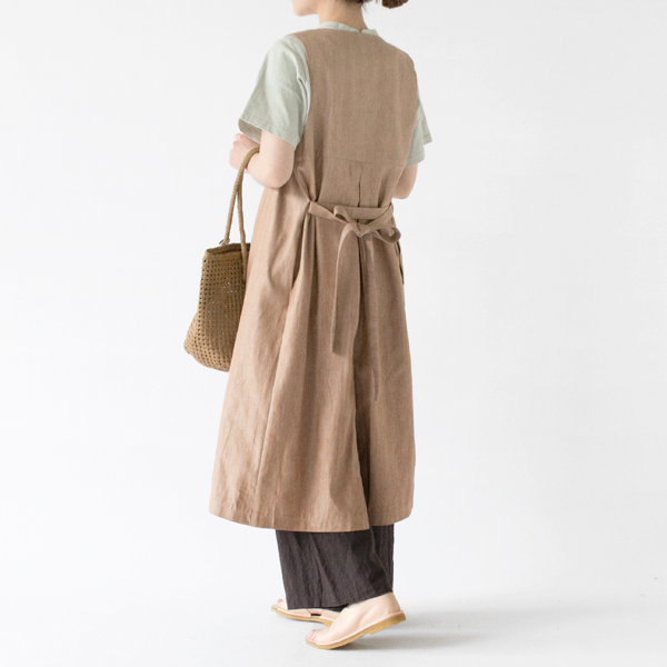 後ろでベルトを結べば愛らしく(BEIGE、身長162cm)