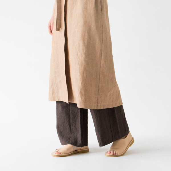 長めの着丈でバランス良く(BEIGE)