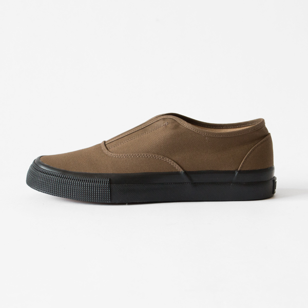GRID DECK SLIPON VENTILE OLIVE×BLACK