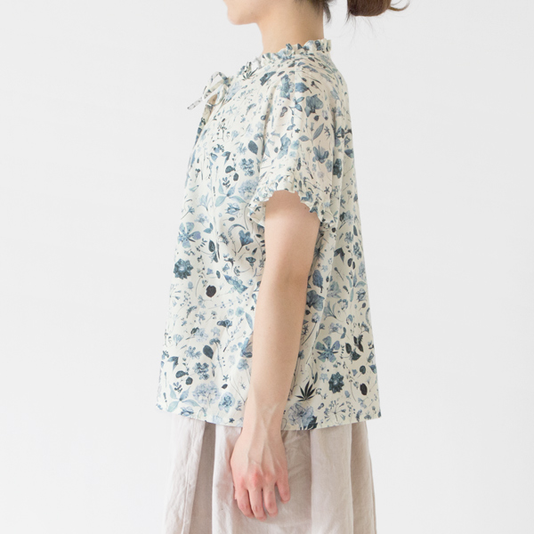 リバティネックリボンブラウス・身長162cm リバティネックリボンブラウス・身長162cm