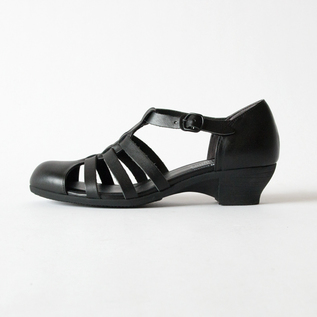 グルカヒールサンダル TR-021 BLACK／chausser（ショセ）｜愛着を持っ