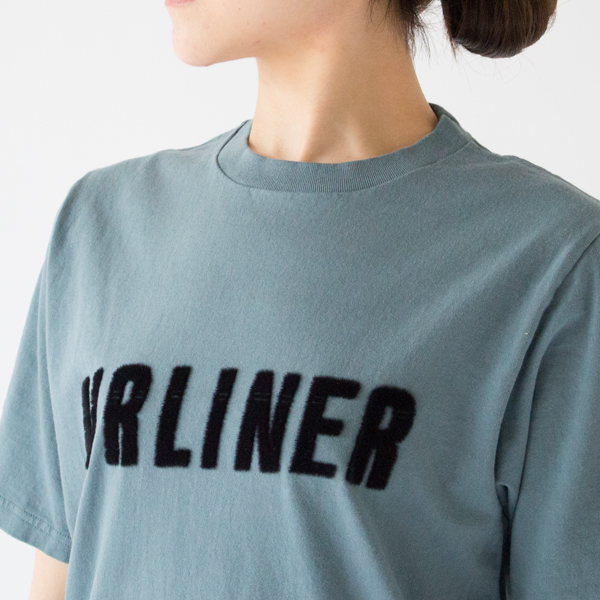 フロッキー(静電気植毛)プリントでボリュームのある可愛らしい仕上がりに