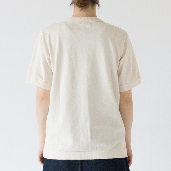 身長162cm(Sサイズ)