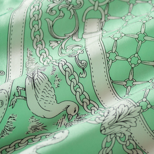 滑らかなシルクの肌触り(GOOSE LIGHT GREEN) 滑らかなシルクの肌触り(GOOSE LIGHT GREEN)