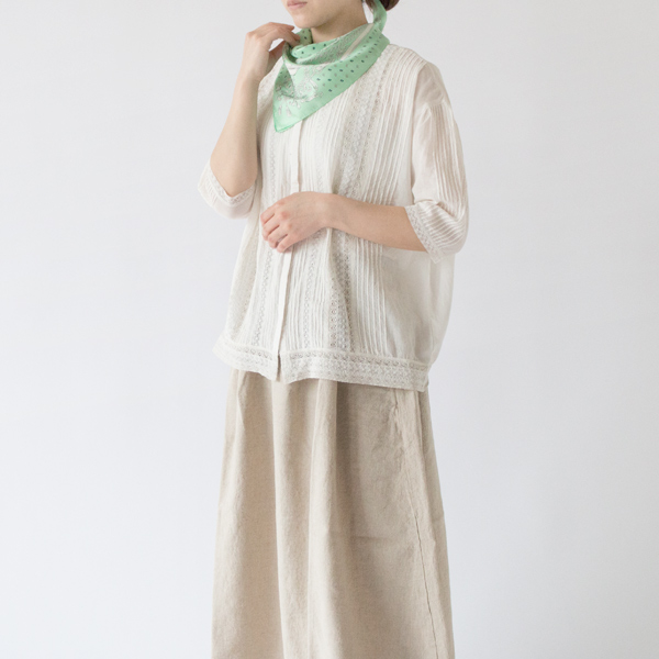 淡い色合いが爽やかなライトグリーン(GOOSE LIGHT GREEN)