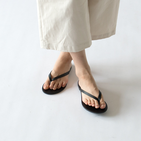 トングサンダル BLACK トングサンダル BLACK