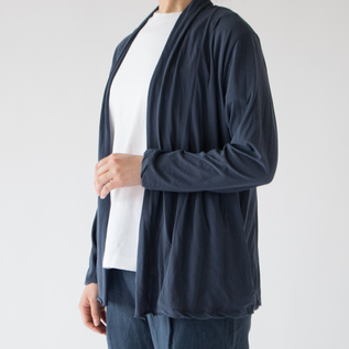 袖、裾は長すぎない程よい丈感(BLUE GREY) 袖、裾は長すぎない程よい丈感(BLUE GREY)