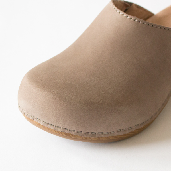 防水加工された滑らかなヌバックのアッパー 防水加工された滑らかなヌバックのアッパー