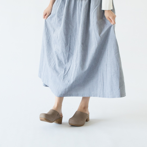 モダンクロッグス GIULIA TAUPE モダンクロッグス GIULIA TAUPE