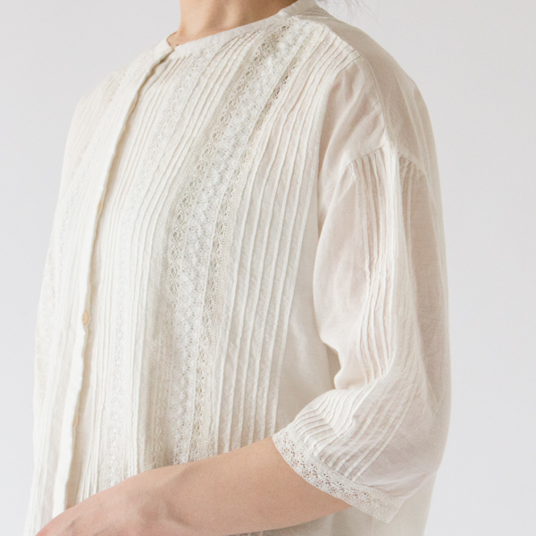 薄手の透明感がある生地 薄手の透明感がある生地