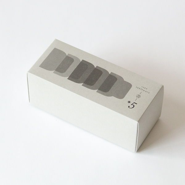 パッケージ パッケージ