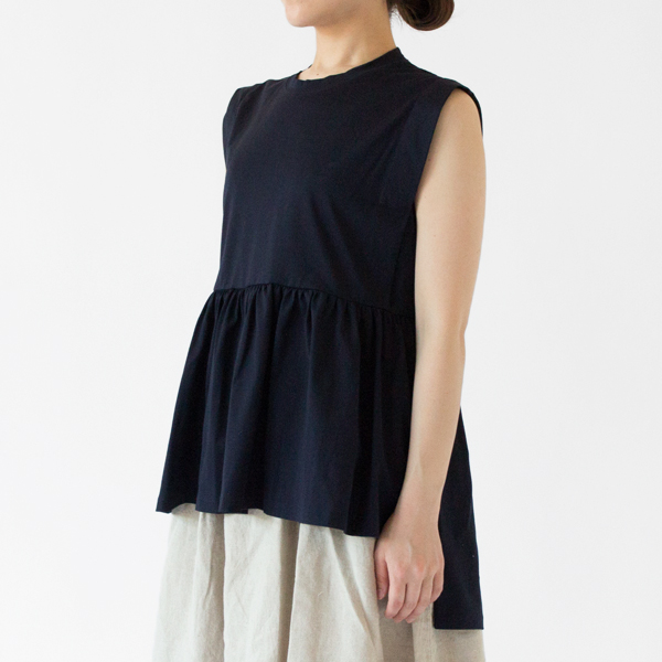 ウルティマコットン ノースリーブプルオーバー(D.NAVY、身長162cm)