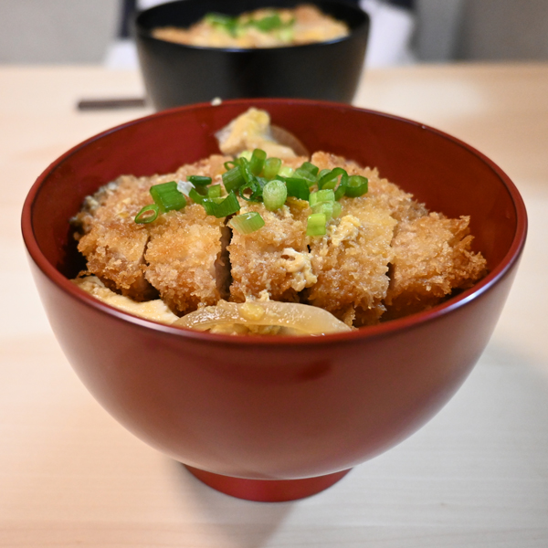 丼ものの見栄えも良い