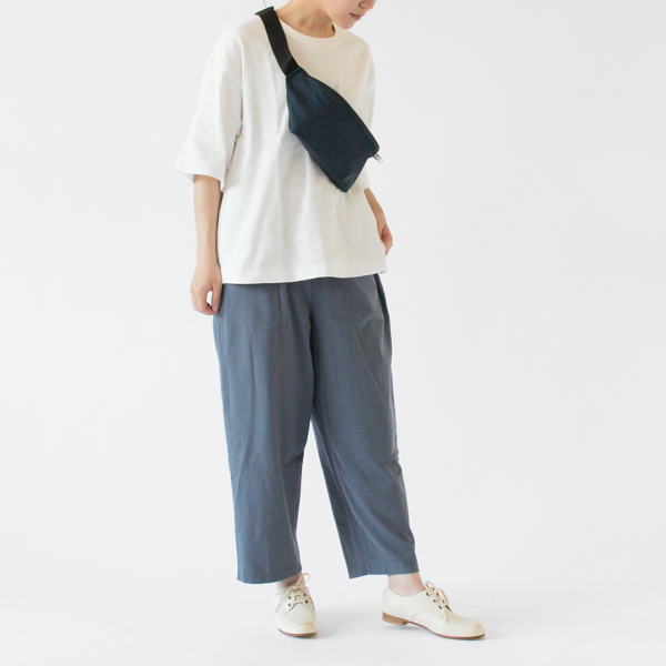 身長：162cm(BLUE GREY)