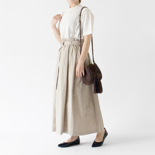雨の日も晴れの日も履けるパンプス(NAVY)