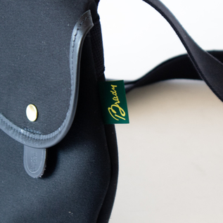 Bradyのブランドネームもポイントに(BLACK) Bradyのブランドネームもポイントに(BLACK)