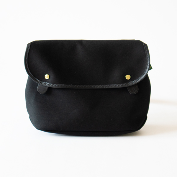 ショルダーバッグ AVON(BLACK)