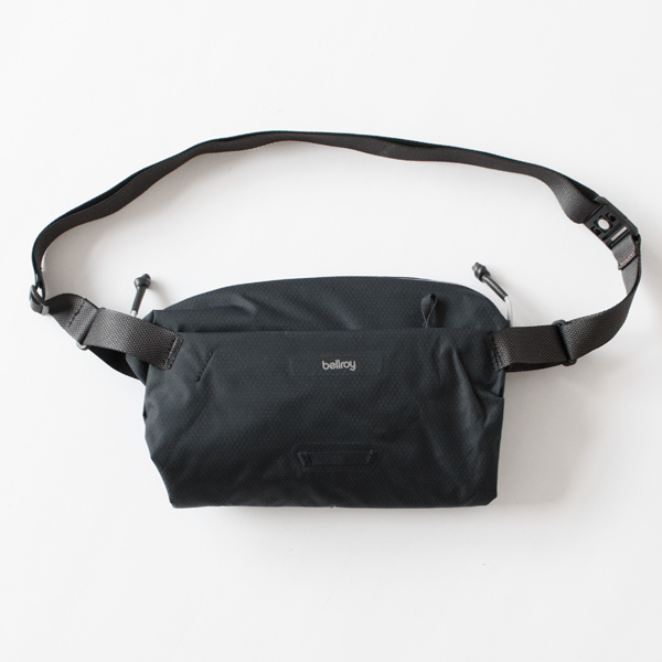 LITE SLING ボディバッグ(SHADOW)