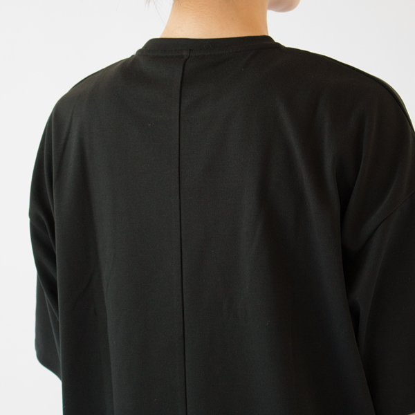 ブラックM・身長162cm