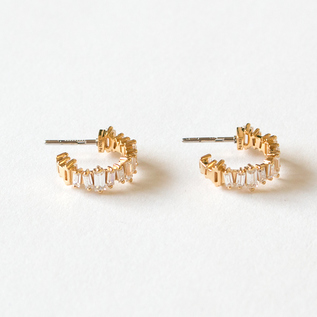 キャッチレスピアス EMBRACE HOOP