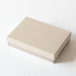 パッケージ パッケージ