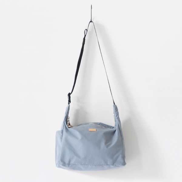 【別注】ショルダーバッグ TRIANGLE SHOULDER