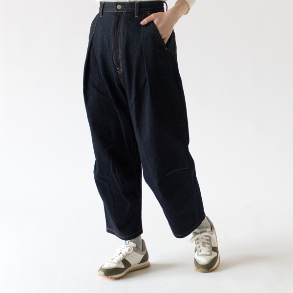 スニーカー MARATHON VEGAN TRAIL OLIVE スニーカー MARATHON VEGAN TRAIL OLIVE