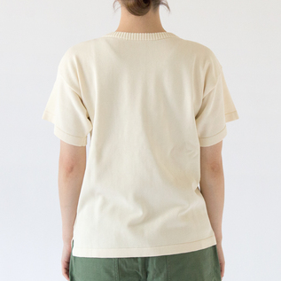 身長:162cm(OFF WHITE-XS) 身長:162cm(OFF WHITE-XS)