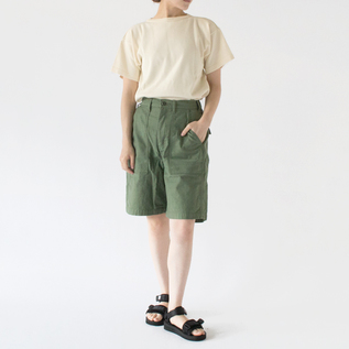 身長:162cm(OFF WHITE-XS) 身長:162cm(OFF WHITE-XS)