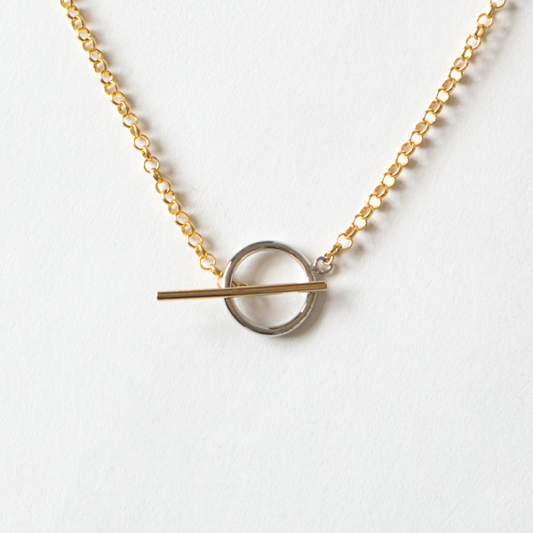 MINI TAJI NECKLACE