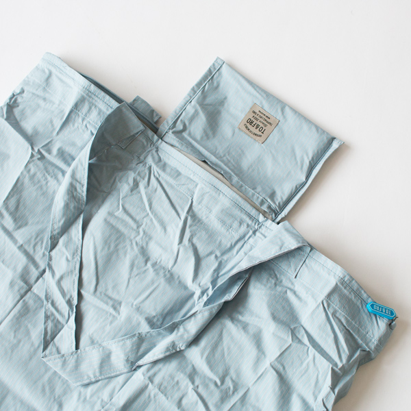 パッカブル仕様でコンパクトに収納できます(BLUE GRAY)
