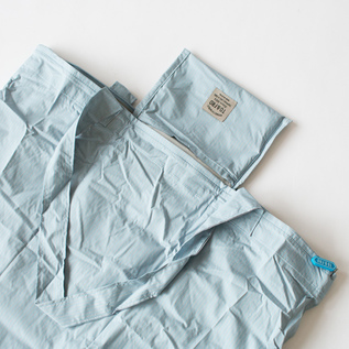 パッカブル仕様でコンパクトに収納できます(BLUE GRAY) パッカブル仕様でコンパクトに収納できます(BLUE GRAY)