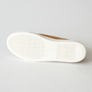 レディース スニーカー Three Camel／TOUN（トウン）｜愛着を持って