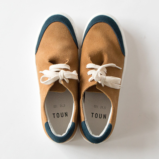 レディース スニーカー Three Camel／TOUN（トウン）｜愛着を持って