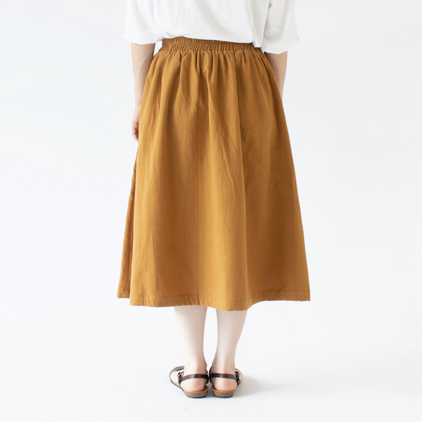 プラットエアーイン コットンフレアスカート(MUSTARD、身長162cm)
