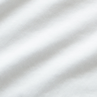 滑らかな肌触りが心地よいスムース素材(WHITE)