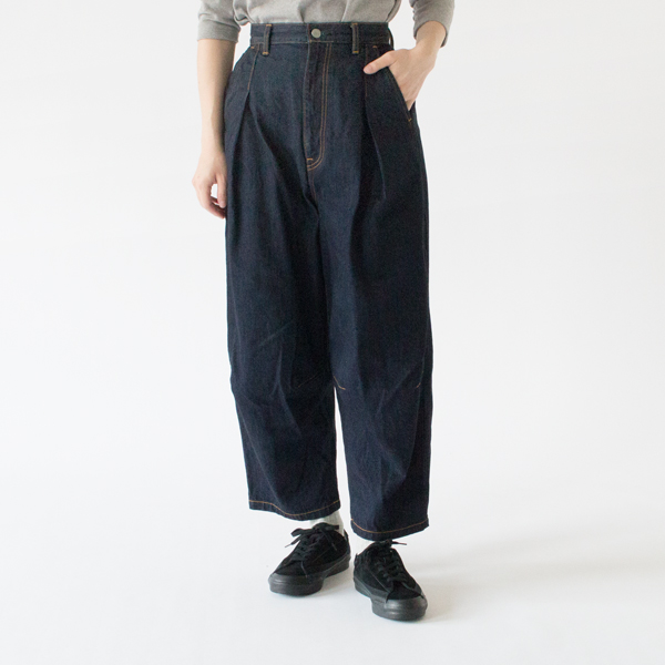 スニーカー BELTED L017 BLACK/BLACK
