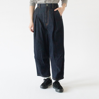 スニーカー BELTED L017 BLACK/BLACK