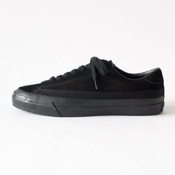 メンズスニーカー BELTED M020 BLACK/BLACK