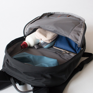 CLASSIC BACKPACK PLUS バックパック／bellroy（ベルロイ