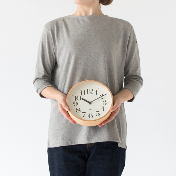 身長：162cm(直径20.3cm)