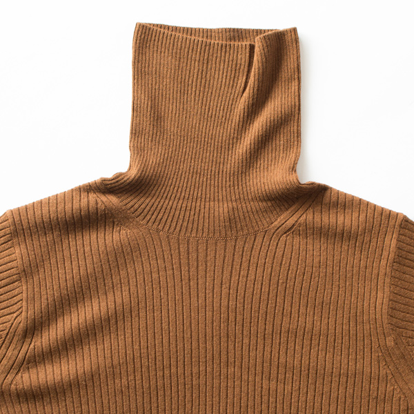 シルクカシミヤ ハイネックニットプルオーバー(CAMEL) シルクカシミヤ ハイネックニットプルオーバー(CAMEL)