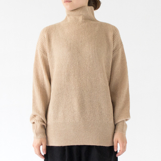 身長:162cm(BEIGE) 身長:162cm(BEIGE)