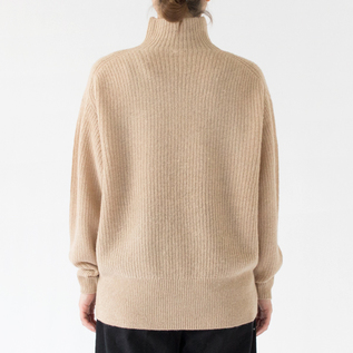 身長:162cm(BEIGE) 身長:162cm(BEIGE)
