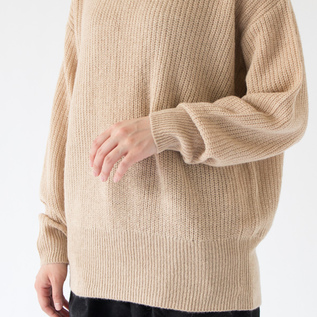 ふっくらした袖元(BEIGE) ふっくらした袖元(BEIGE)